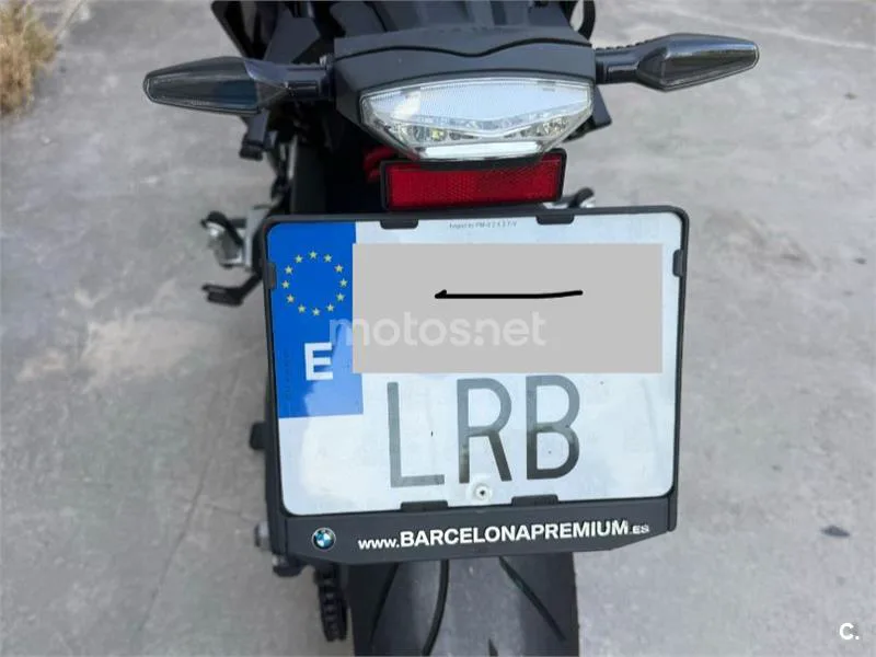 BMW F 900 R - Vista 4