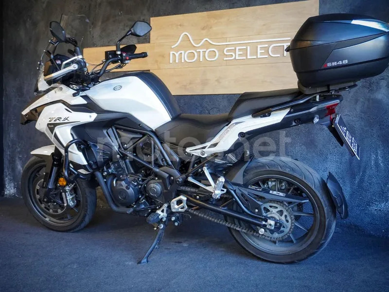 Benelli TRK 502 - Vista 13