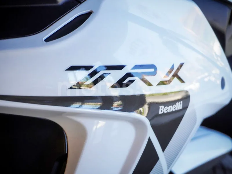 Benelli TRK 502 - Vista 4