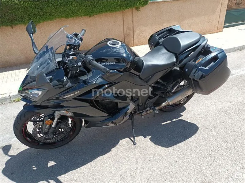 Kawasaki Z1000 SX - Vista 6