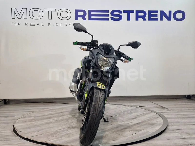 Kawasaki Z125 - Vista 4