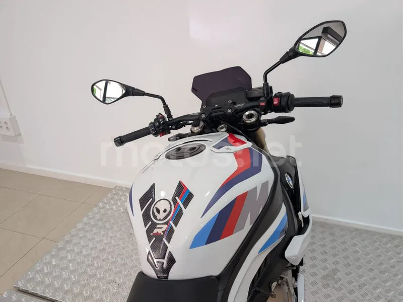 BMW S 1000 R - Vista 14