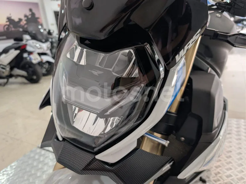 BMW S 1000 R - Vista 16