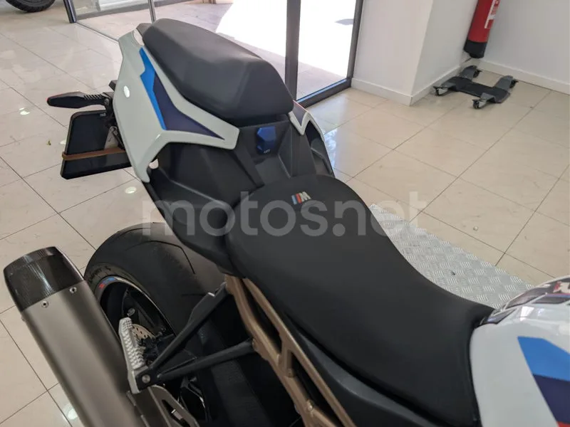 BMW S 1000 R - Vista 17