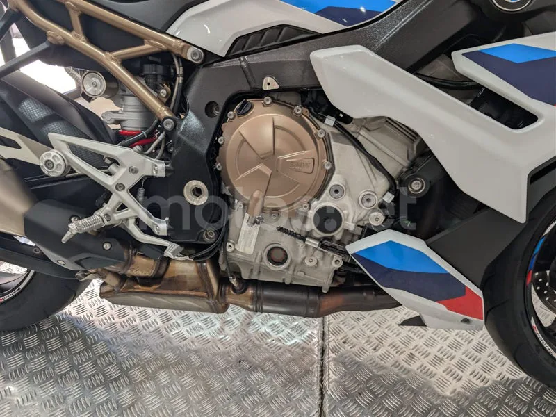 BMW S 1000 R - Vista 20