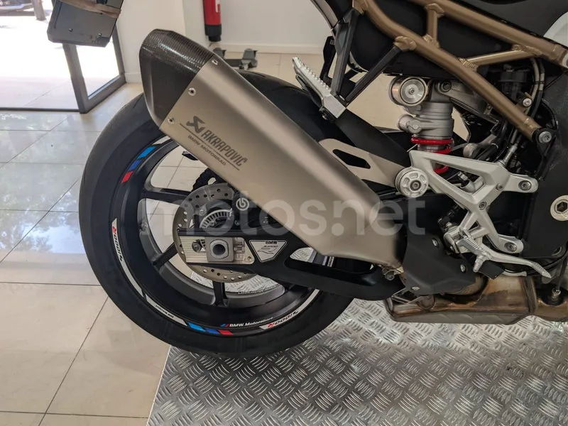 BMW S 1000 R - Vista 24