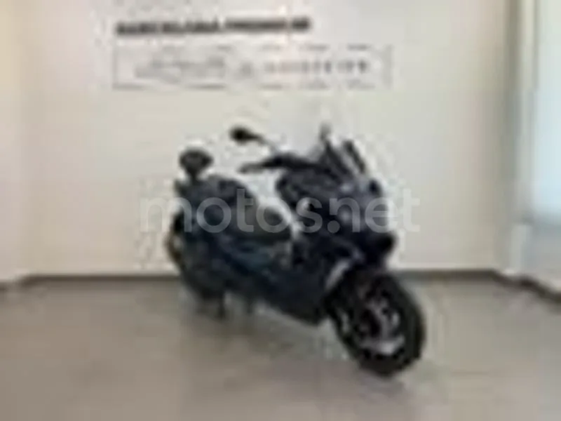 BMW C 400 GT - Vista 4
