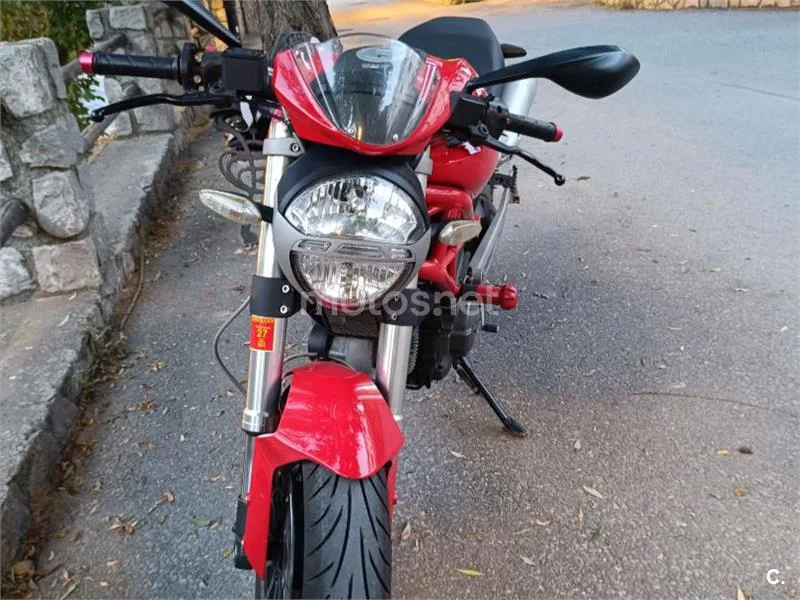 Ducati Monster 696 3300 € 2008 Granada - 2
