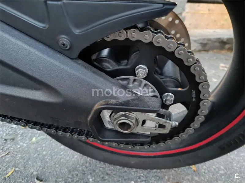 Ducati Monster 696 - Vista 7