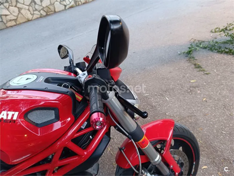 Ducati Monster 696 - Vista 10