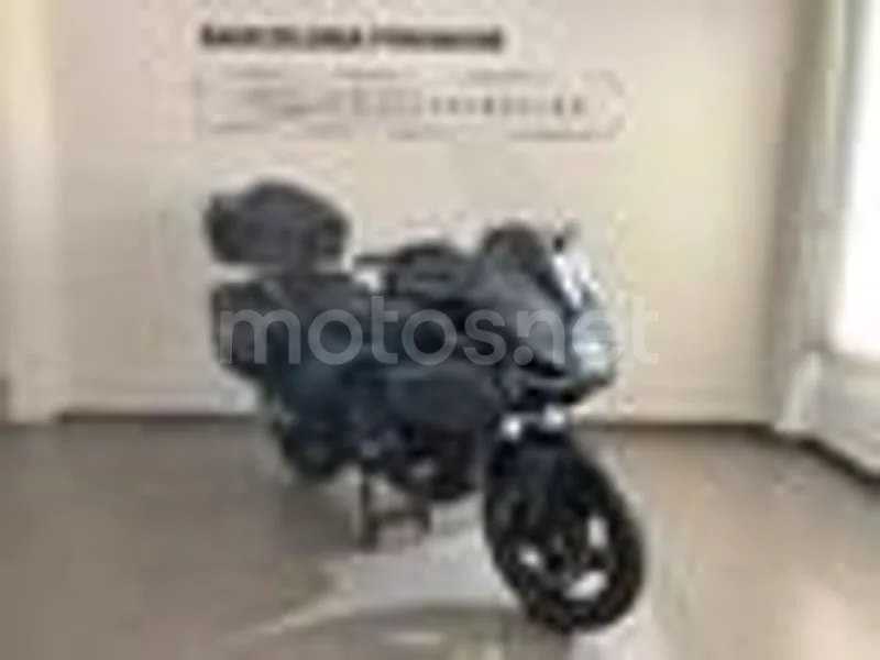 BMW R 1300 RT - Vista 4