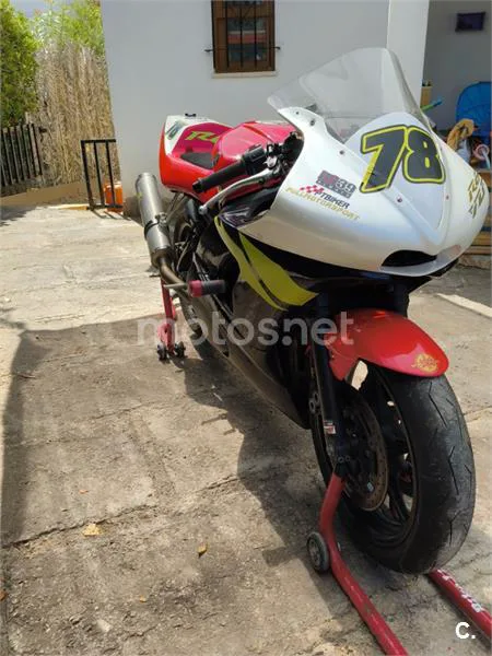 Yamaha YZF-R6 - Vista 3