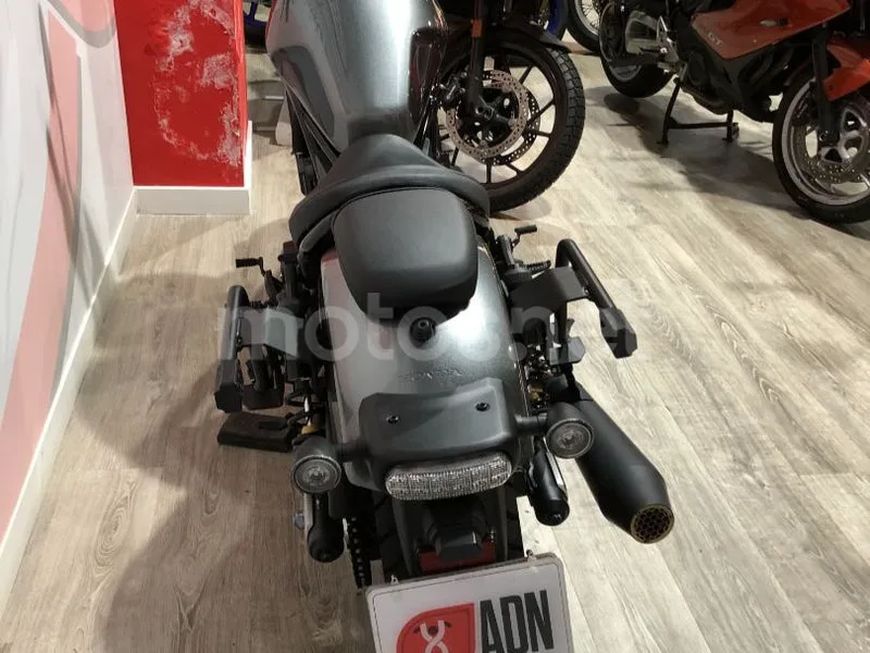 Honda Rebel 1100 - Vista 11