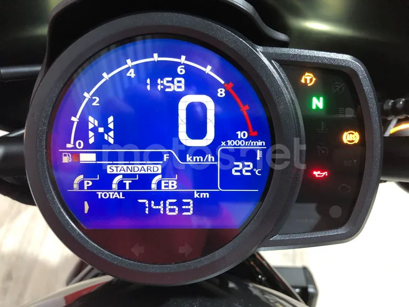 Honda Rebel 1100 - Vista 8