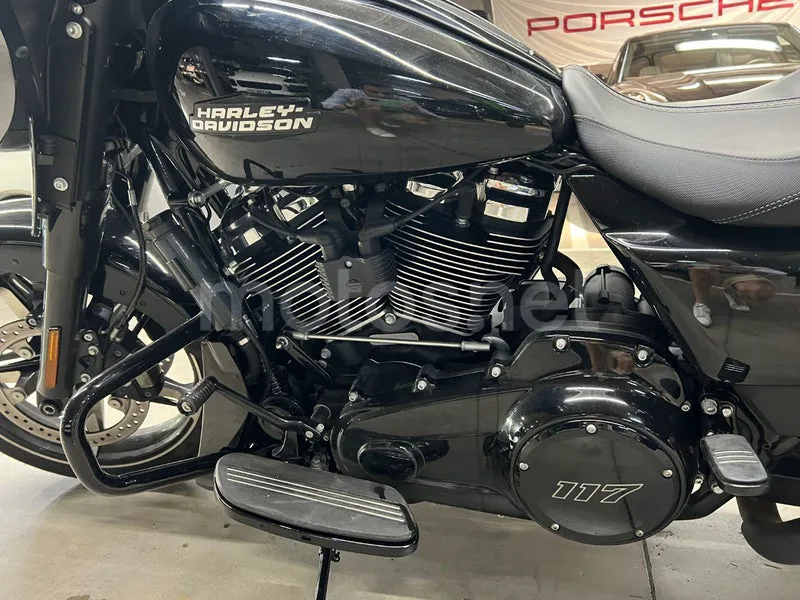 Harley-Davidson Street Glide - Vista 7
