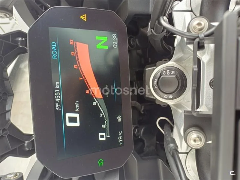 BMW F 900 XR - Vista 6