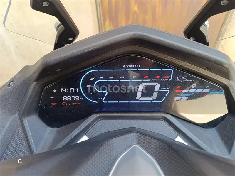 Kymco DTX 350 - Vista 5