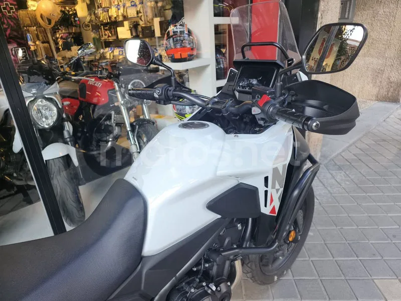 Honda NX500 - Vista 13