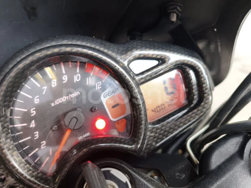 Suzuki Gladius 650 - Vista 3
