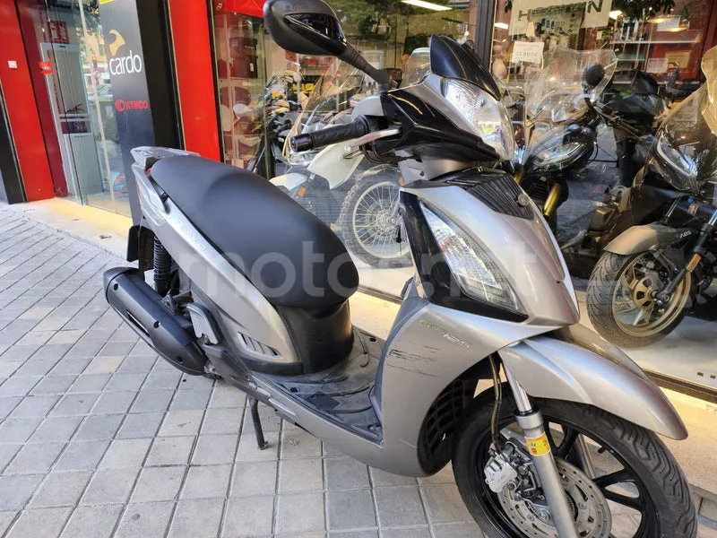 Kymco People GTi 125 - Vista 7