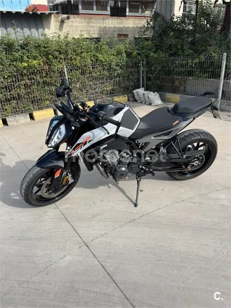 KTM 790 Adventure - Vista 4