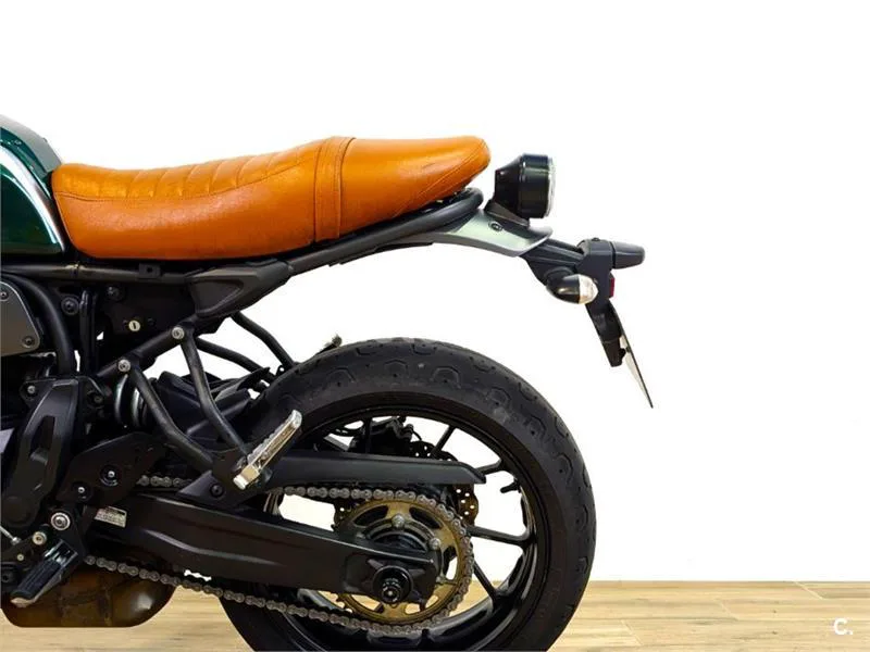 Yamaha XSR700 - Vista 9
