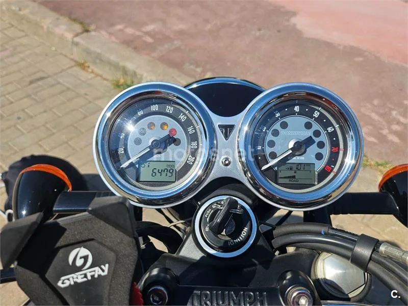Triumph Bonneville T100 13.100 € 2022 Barcelona - 2
