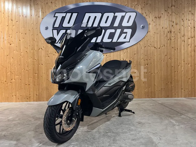 Honda Forza 125 - Vista 19