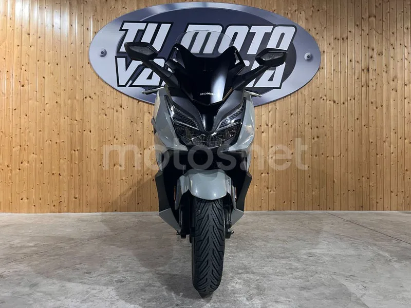 Honda Forza 125 - Vista 20