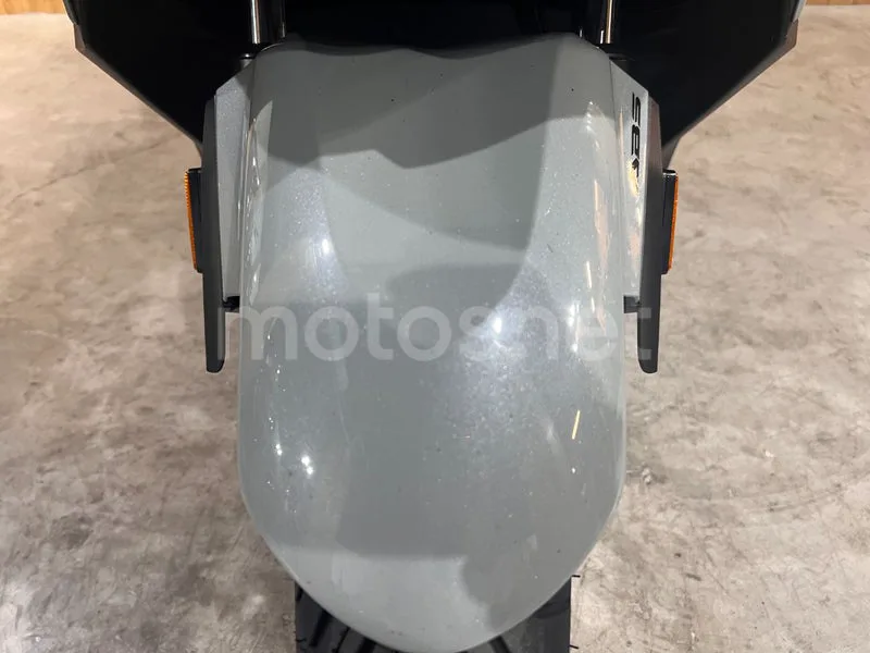 Honda Forza 125 - Vista 22
