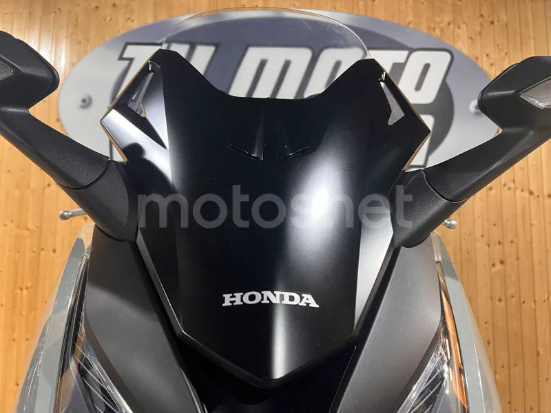 Honda Forza 125 - Vista 25