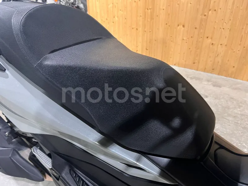 Honda Forza 125 - Vista 46