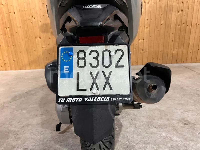 Honda Forza 125 - Vista 6