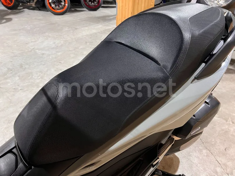 Honda Forza 125 - Vista 59