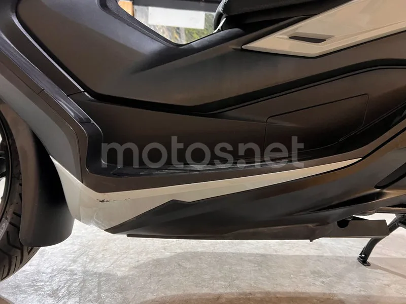 Honda Forza 125 - Vista 63