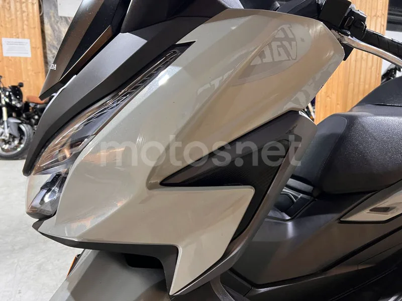 Honda Forza 125 - Vista 67