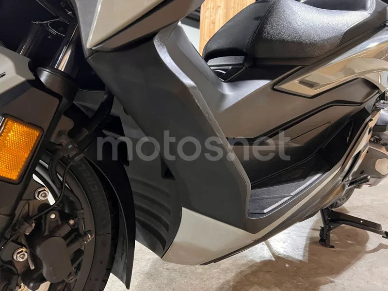 Honda Forza 125 - Vista 68