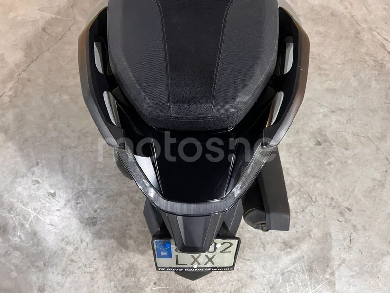 Honda Forza 125 - Vista 8