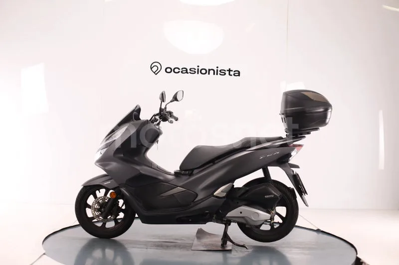 Honda PCX125 - Vista 5