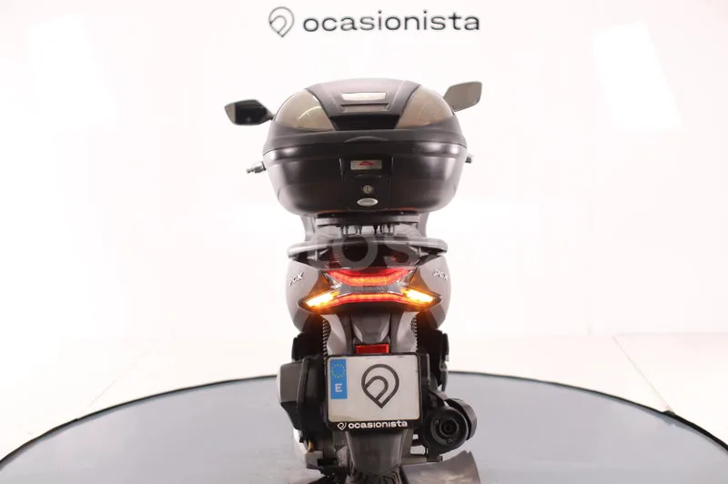 Honda PCX125 - Vista 10