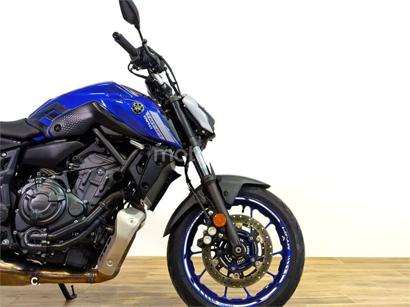 Yamaha MT-07 - Vista 4