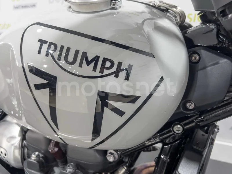 Triumph Scrambler 1200 - Vista 25