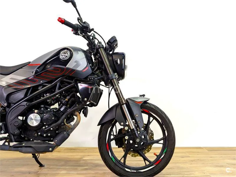 Benelli Leoncino 125 - Vista 4