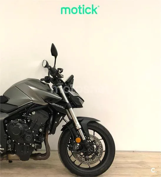 Honda CB1000 Hornet - Vista 4
