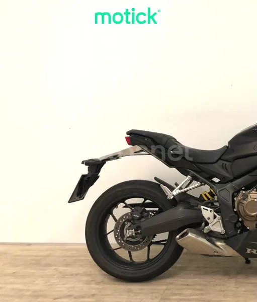 Honda CB650R - Vista 3