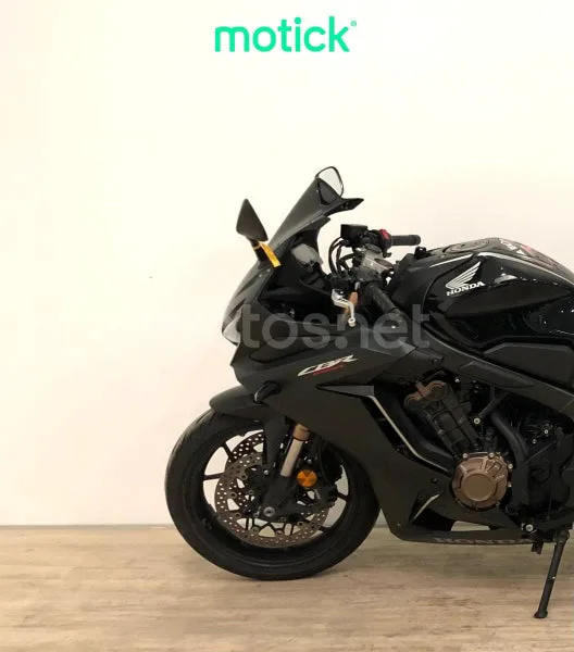 Honda CB650R - Vista 7
