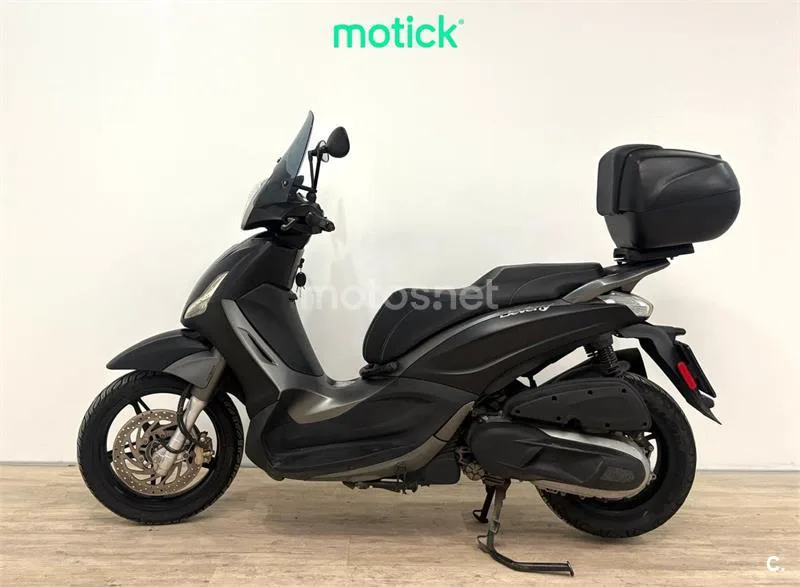 Piaggio Beverly 300 - Vista 5