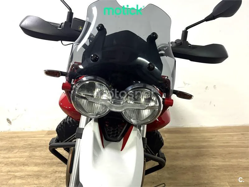Moto Guzzi V85 TT - Vista 8