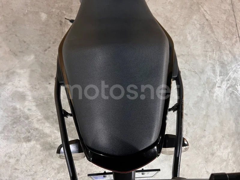 Kawasaki ER-6n - Vista 12