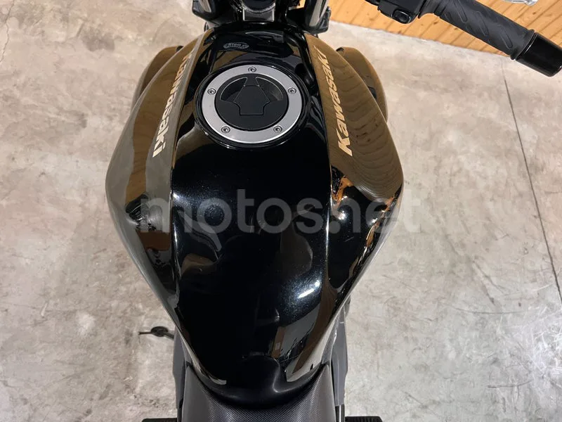 Kawasaki ER-6n - Vista 14
